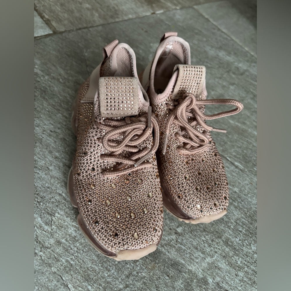 Link Kids Rose Gold Rhinestone Sneakers Shoes Size 9
